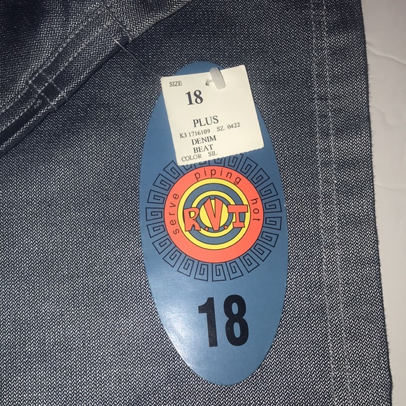 R.V.T. Women’s silver denim pants. Size 18 - Picture 5 of 14